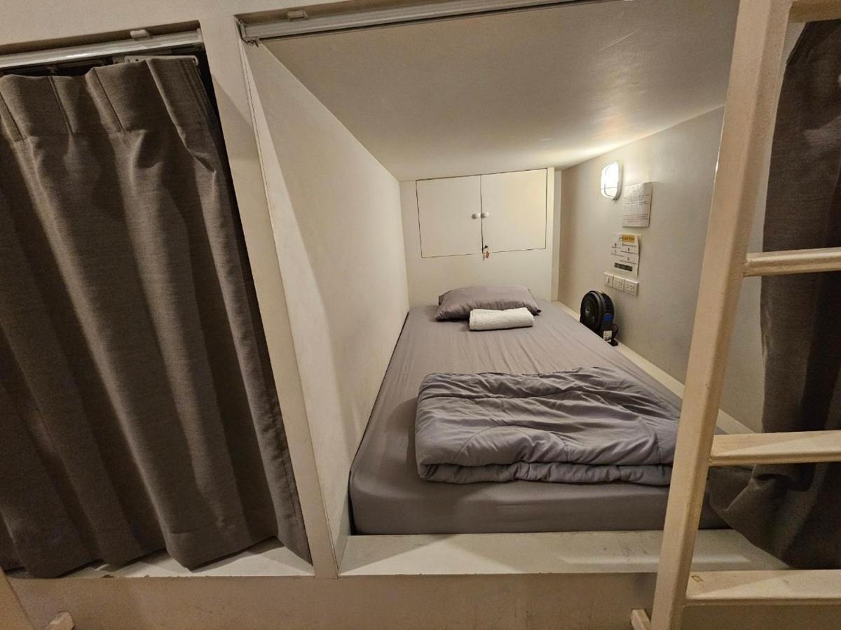 Ratana Boutique Hostel Μπανγκόκ Εξωτερικό φωτογραφία