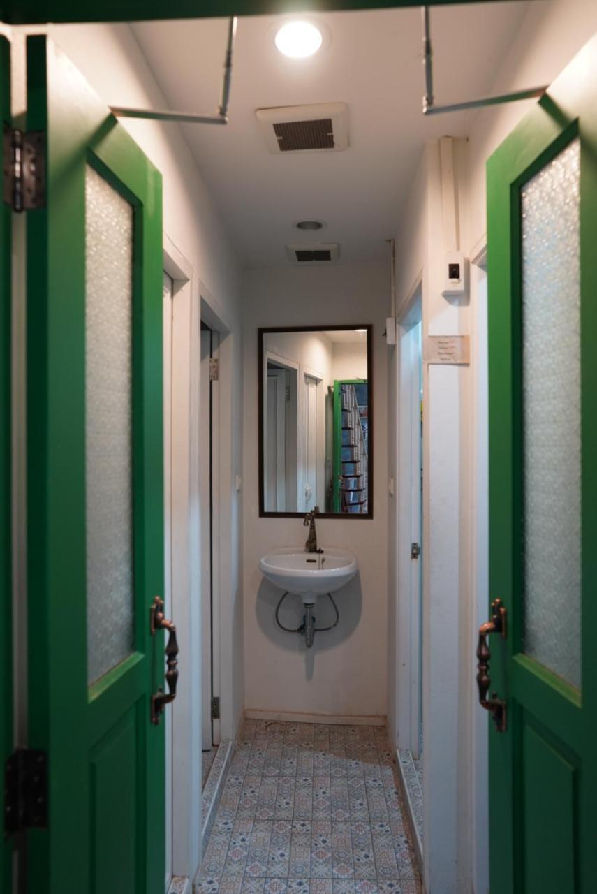 Ratana Boutique Hostel Μπανγκόκ Εξωτερικό φωτογραφία