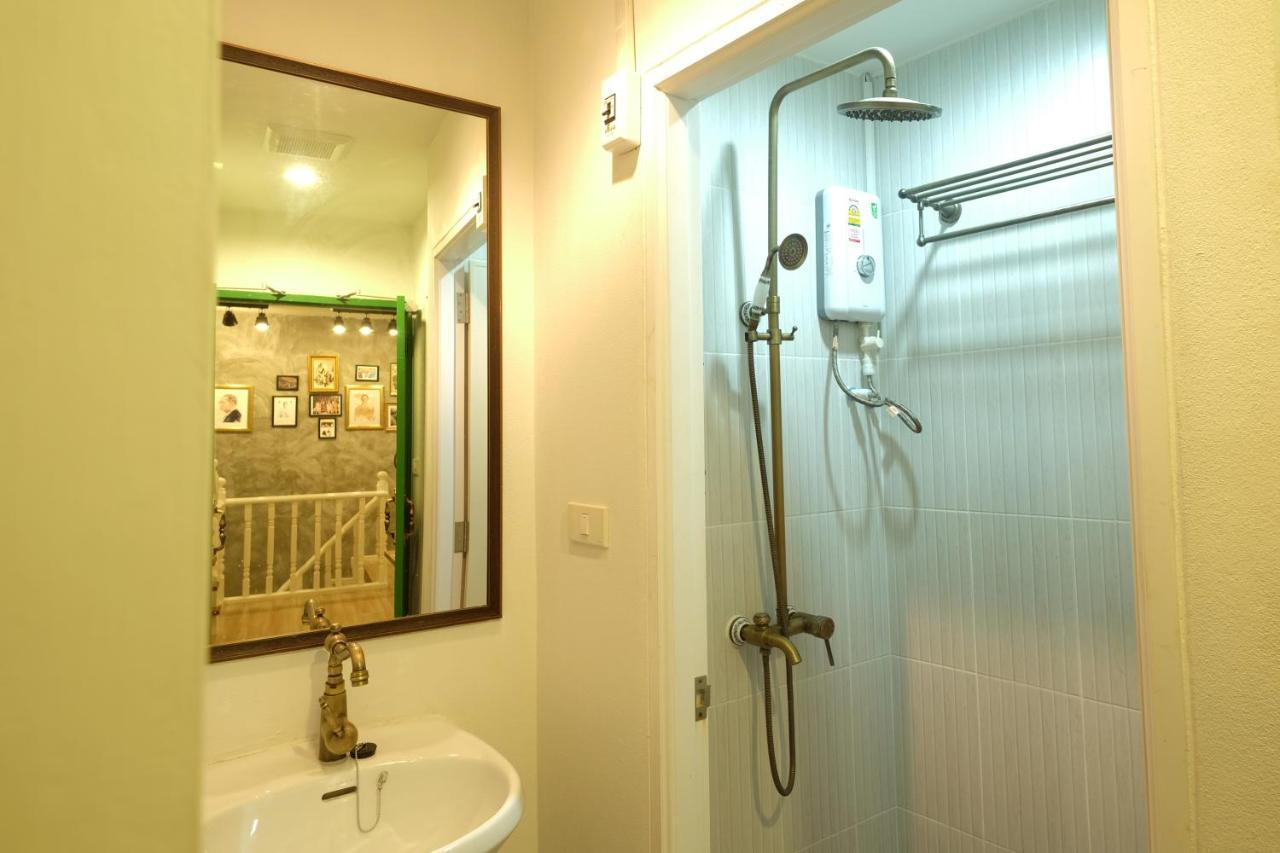 Ratana Boutique Hostel Μπανγκόκ Εξωτερικό φωτογραφία